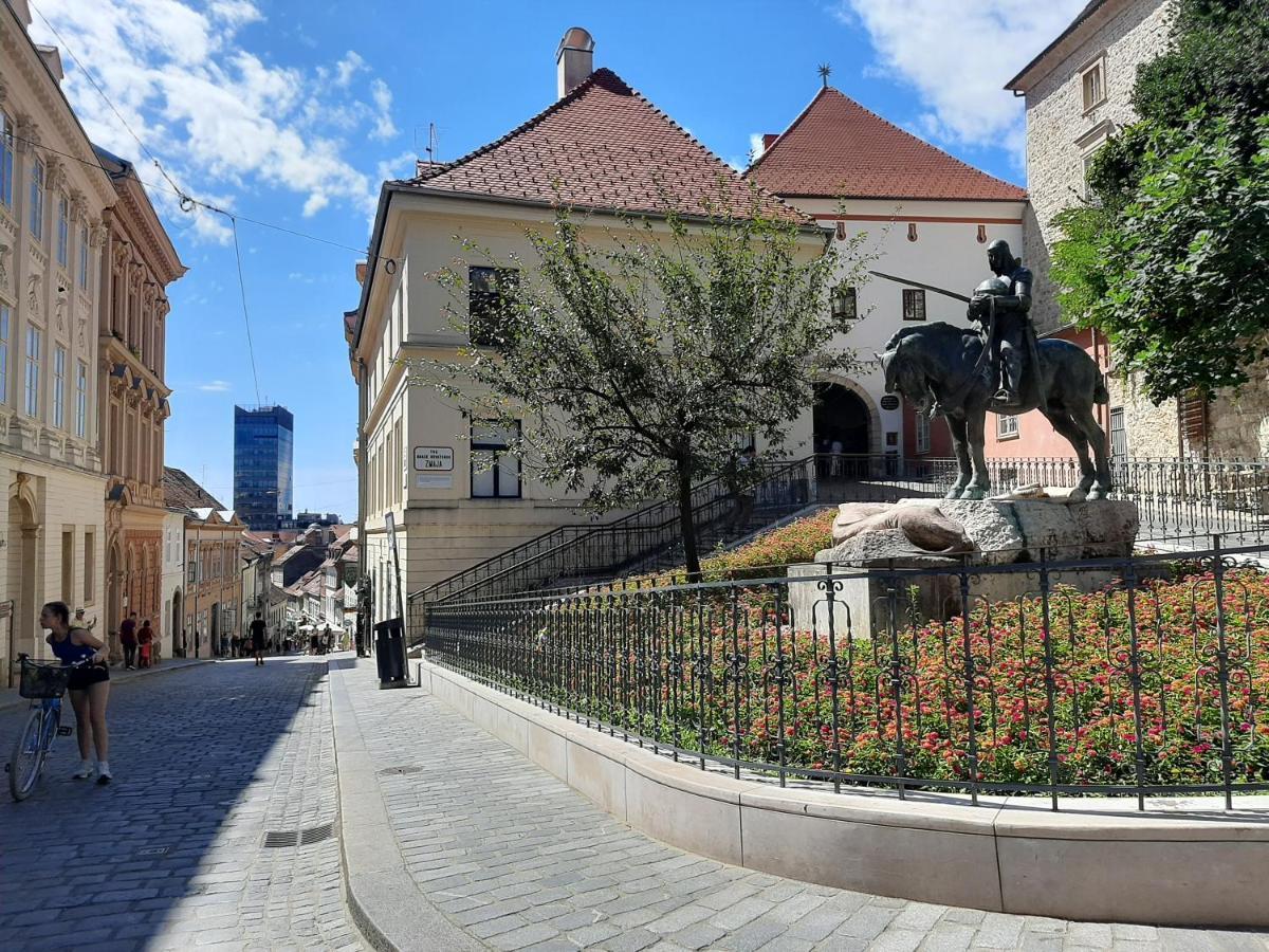 Apartment Azalea Zagreb Dış mekan fotoğraf