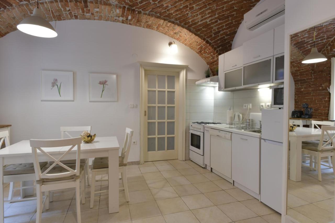 Apartment Azalea Zagreb Dış mekan fotoğraf